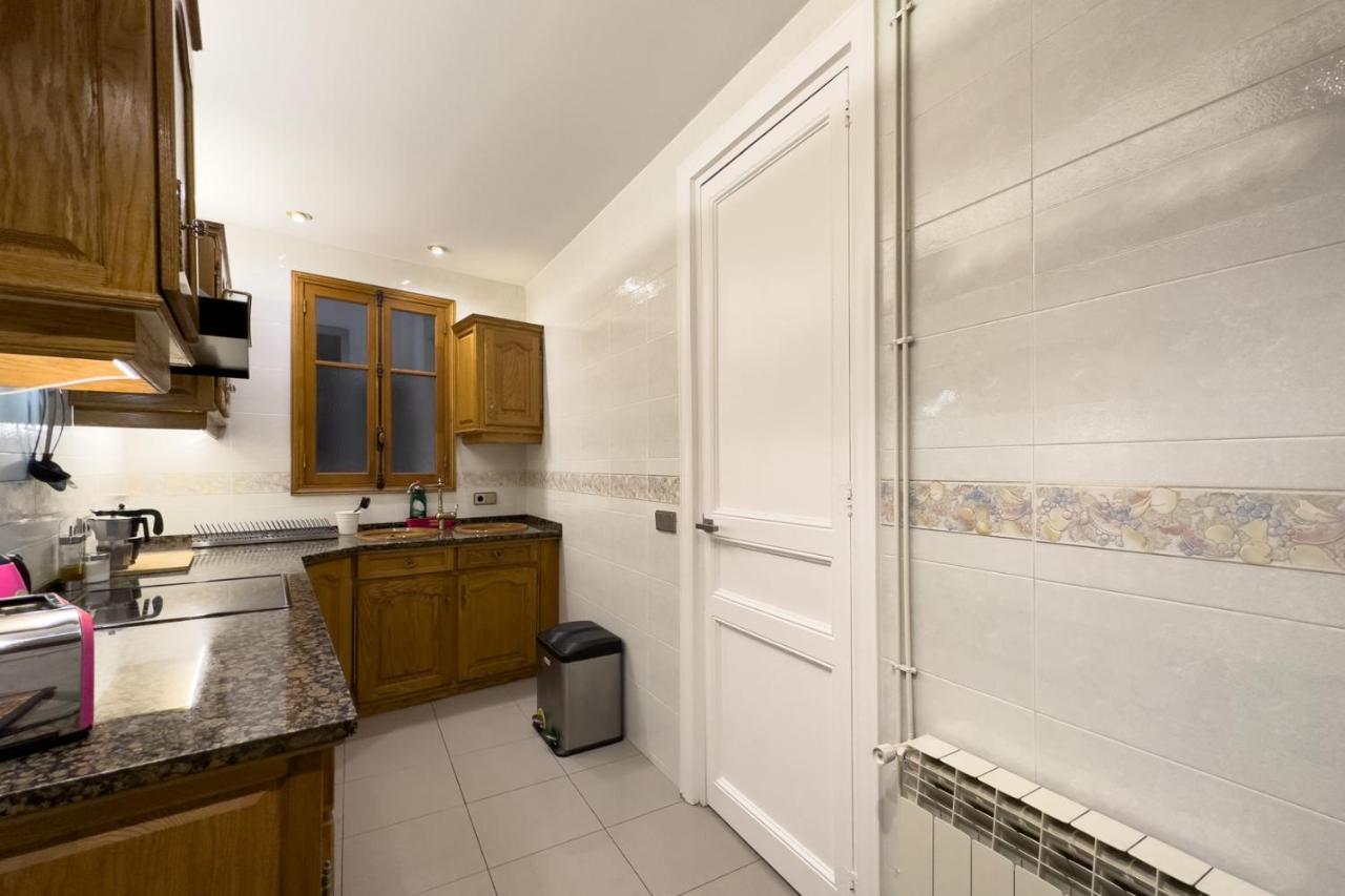 ApartEasy - Passeig de Gracia Barcelona Exterior foto