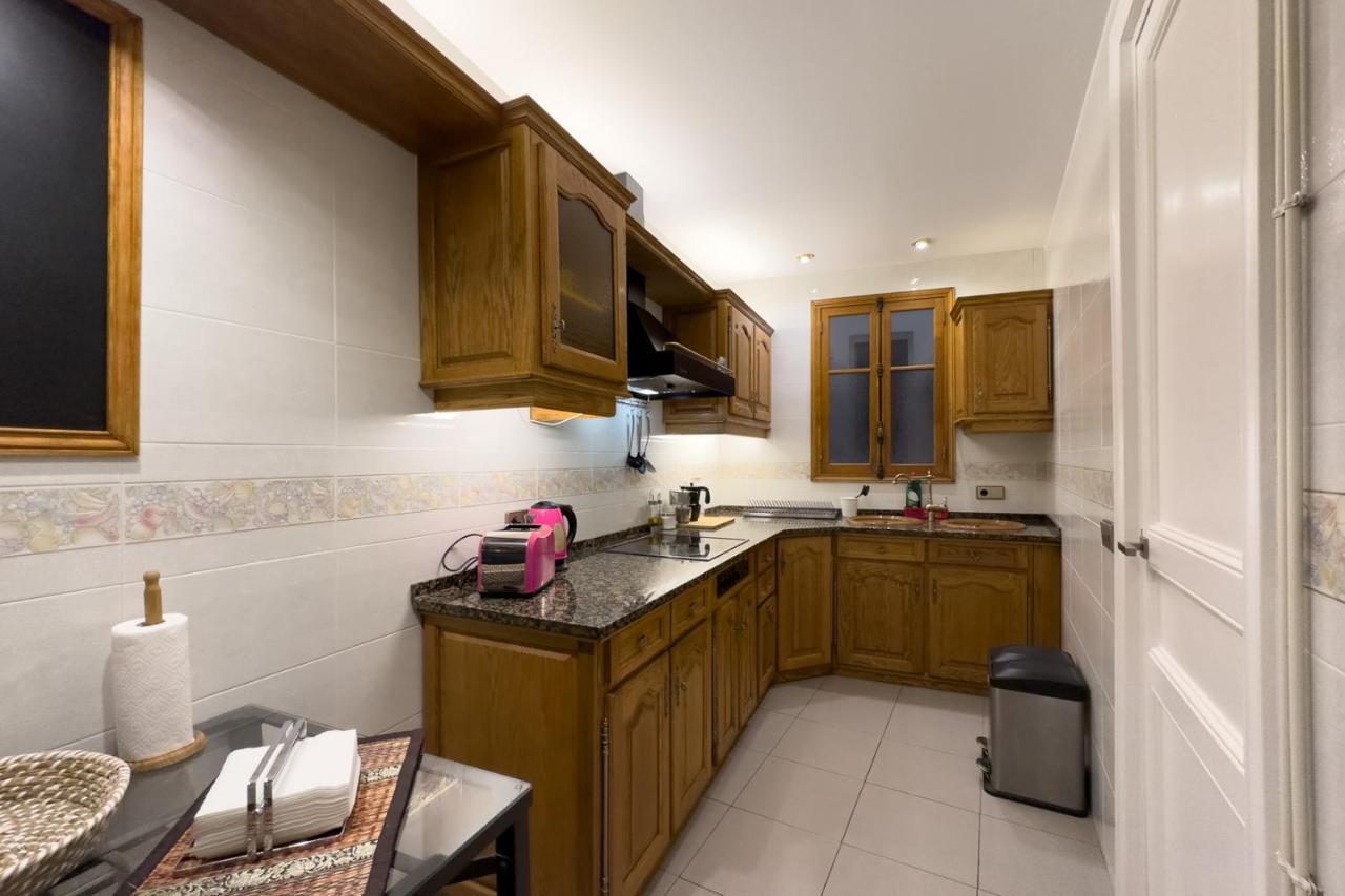 ApartEasy - Passeig de Gracia Barcelona Exterior foto