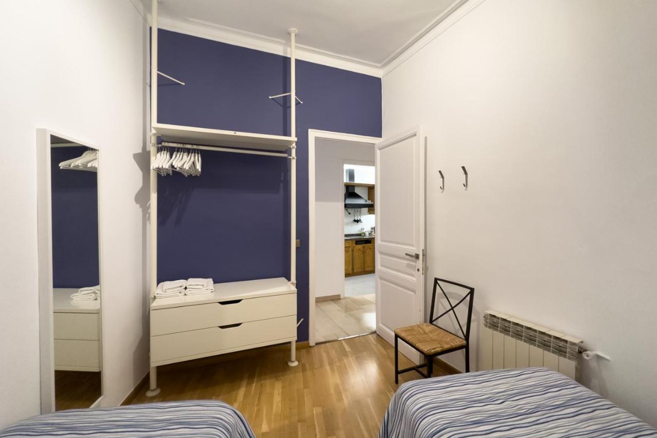 ApartEasy - Passeig de Gracia Barcelona Exterior foto